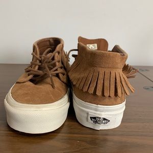 2/$30. NWOT VANS ‘Off the Wall’ size 6 fringed moccasin style shoes
